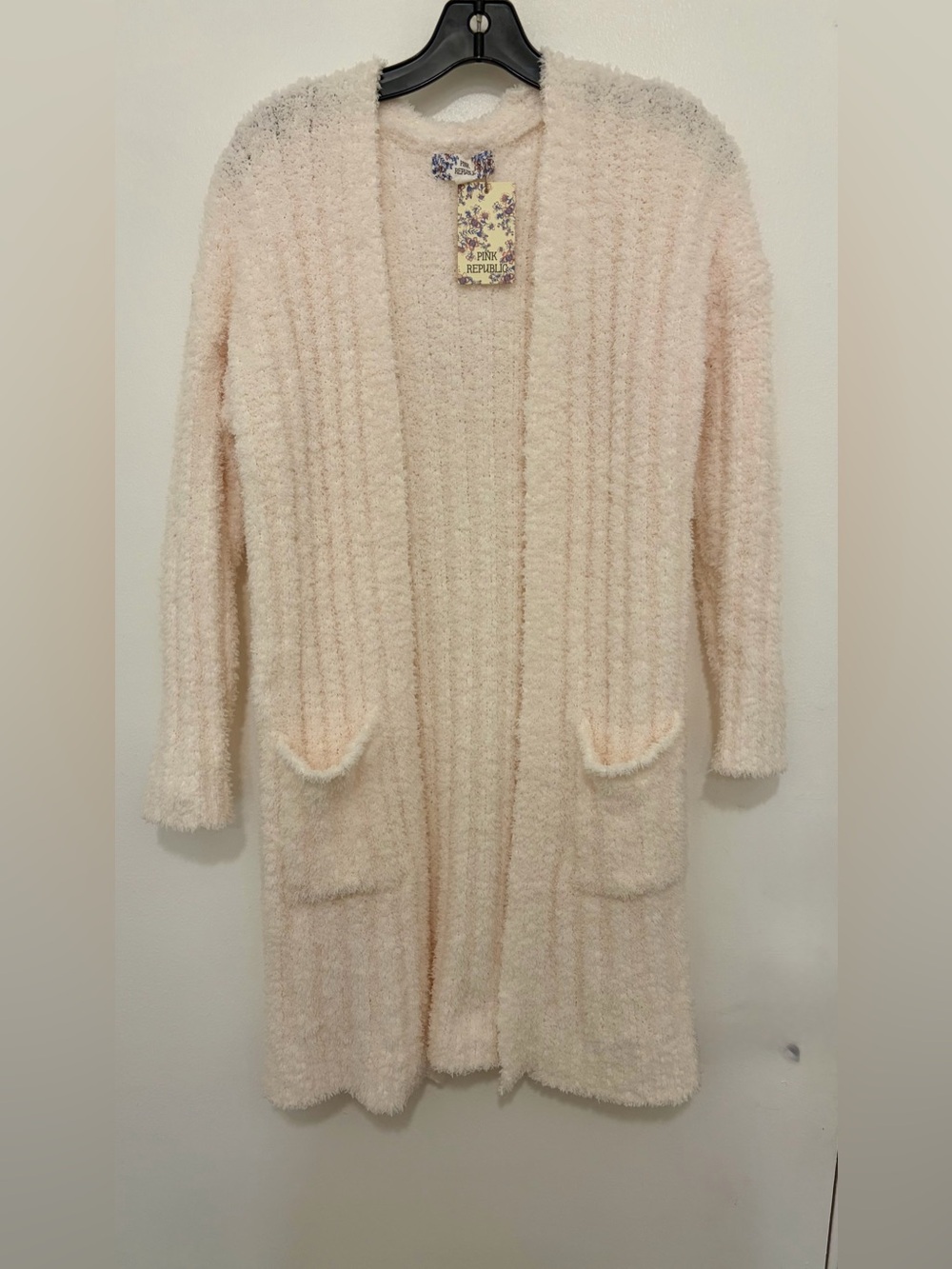 Pink Republic Soft pink Open-Front Plush Cardigan